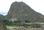 PICTURES/Sacred Valley - Ollantaytambo/t_Mountain, Town & Storage1.JPG